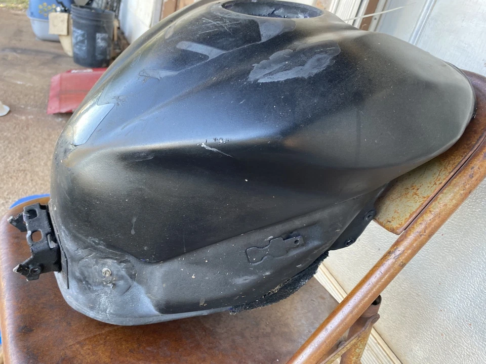 06-16 Yamaha R6 Fuel Tank Fuel Tank Petrol Tank - Image 2 of 4