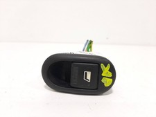 96605364XT LEFT FRONT POWER WINDOW SWITCH / 4728059 FOR CITROËN C3 1.4 AUDACE