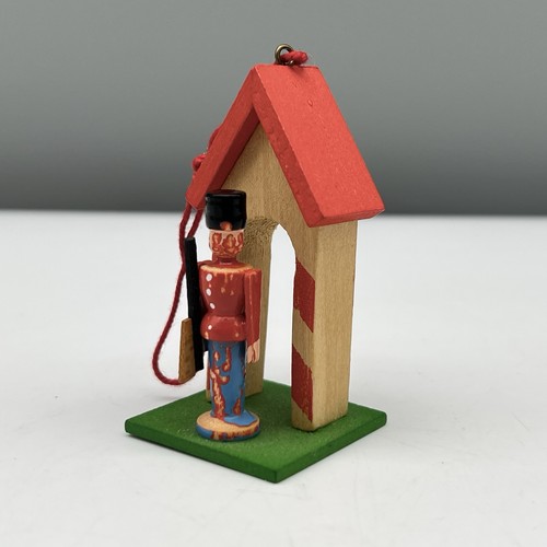 WEST GERMANY Holzkunst Christian Ulbricht WOODEN GUARD HOUSE Christmas Ornament - Picture 5 of 12
