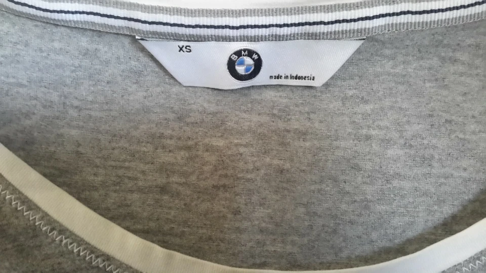 Camiseta para mujer marca BMW "JOY" 100 % algodón hecha en Indonesia usada en excelente estado Foto 3 de 4