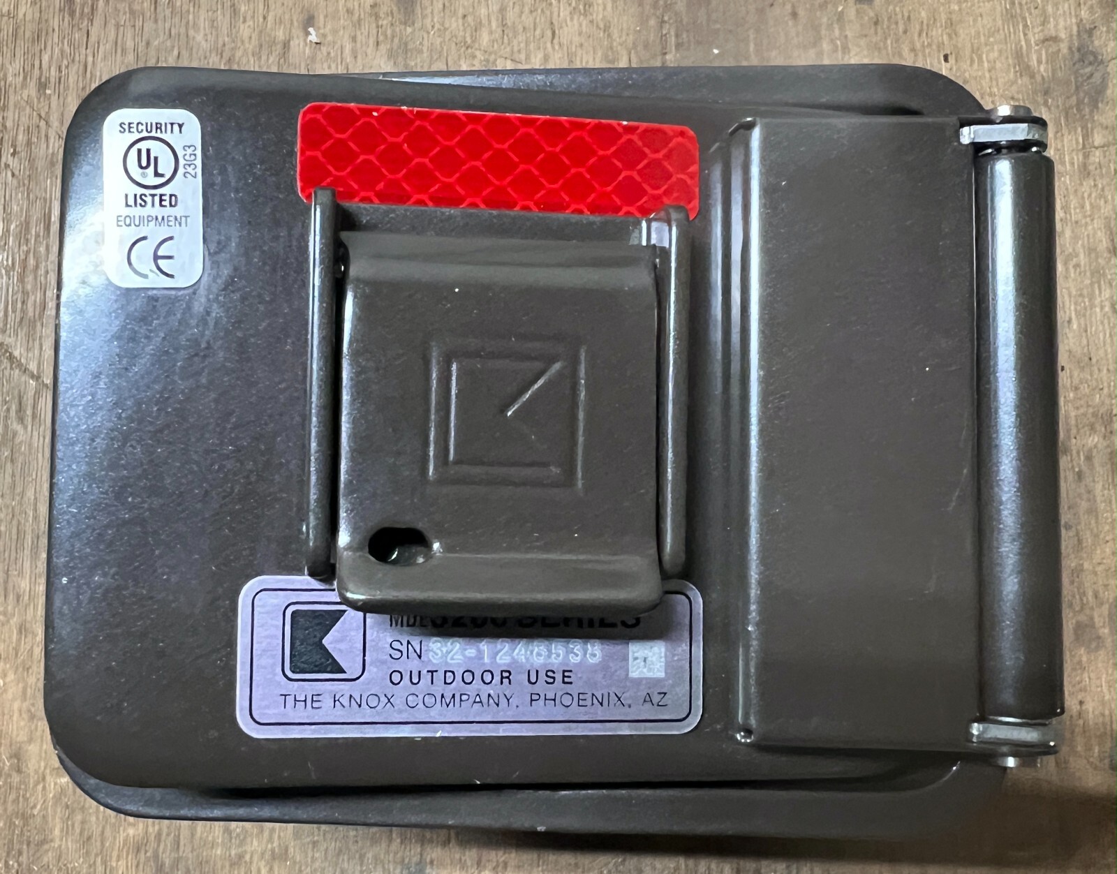 Knox Box 3200 Surface Mount Bronze Key Security Box Emergency