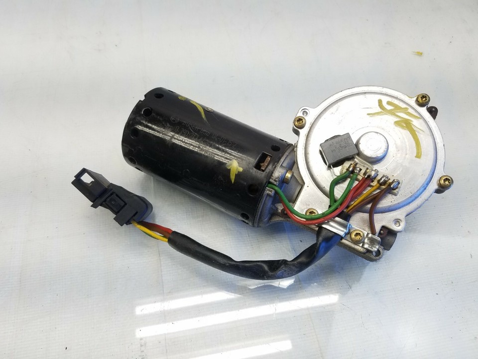 2003 2004 Mercedes R230 SL500 Windshield Wiper Motor 0390241442 eBay