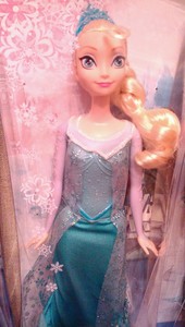 disney frozen sparkle doll