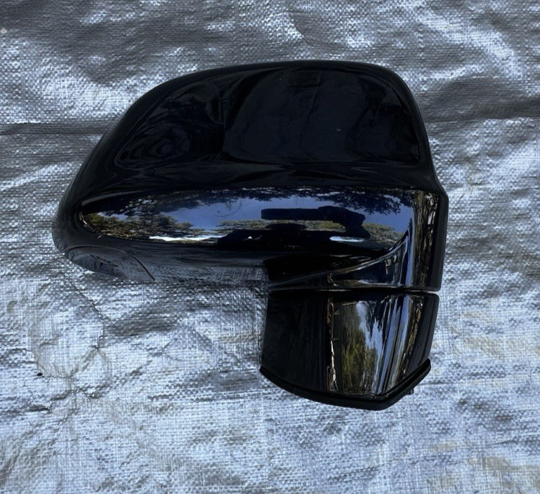 Rolls Royce Dawn Wraith Right Passenger Side Mirror Assembly  OEM