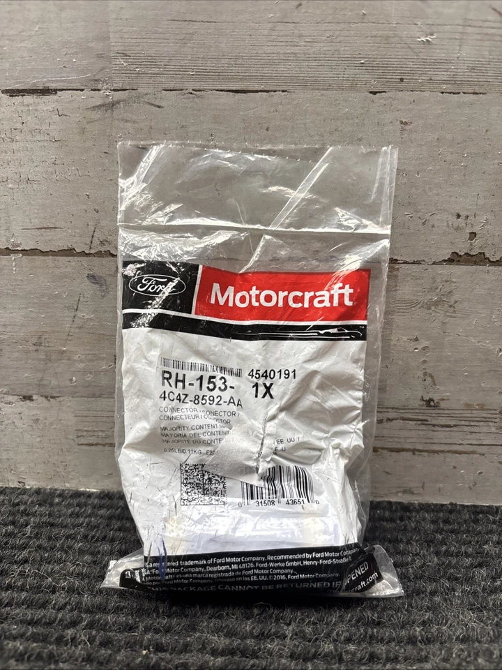 Toma de agua original Ford Connection 4C4Z-8592-AA Foto 2 de 3