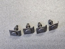 Nice Set Of 4 Used Original Porsche 914 914-6 Under Dash Vent Mounting Clips Nla