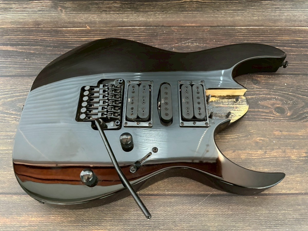 Ibanez RG470DXB HSH infinity PU 搭載 Ibanez RG470DXB