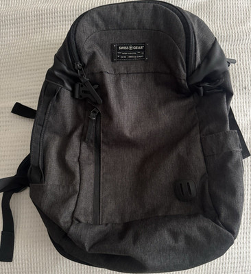 SWISSGEAR Airflow Backpack for 15'' Laptop Black Gray Polyester Padded Partitions