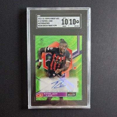 2022-23 Topps Finest UCC Rafael Leao Neon Green Wave Auto /99 AC Milan SGC 10/10
