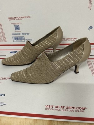 Prevata Socko Blonde Waffle Slip-On Pumps Size Heels 9B Made In Italy Leather   