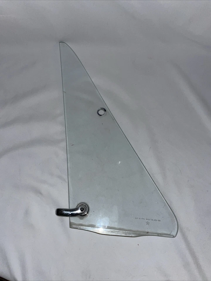 78-86 Dodge Ram D150 D250 D350 lado del conductor ventana izquierda ventilación vidrio lado izquierdo Foto 4 de 4