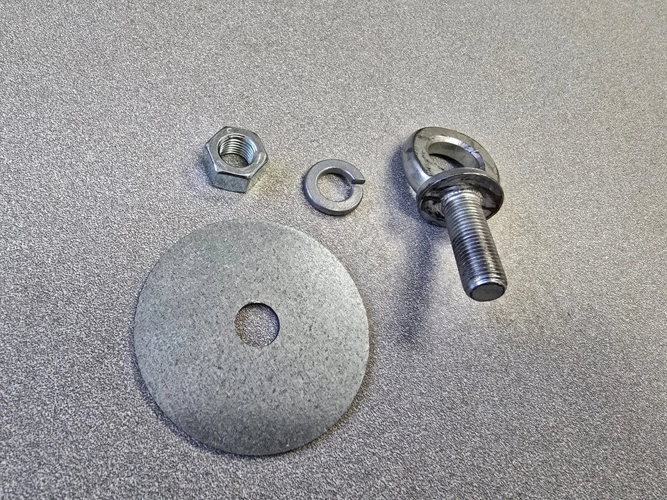 BONITO PERNO OJO CINTURÓN SEGURIDAD USADO PORSCHE 356B 356C 356SC 911 912 Foto 4 de 4