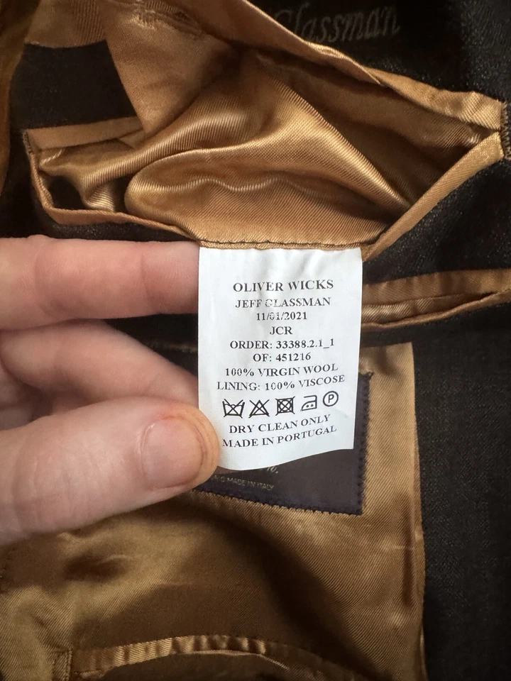 Oliver Wicks Custom Suit Vitale Barberis 21 micron 40R - 34W x 32L Working Cuffs - Image 4 of 4