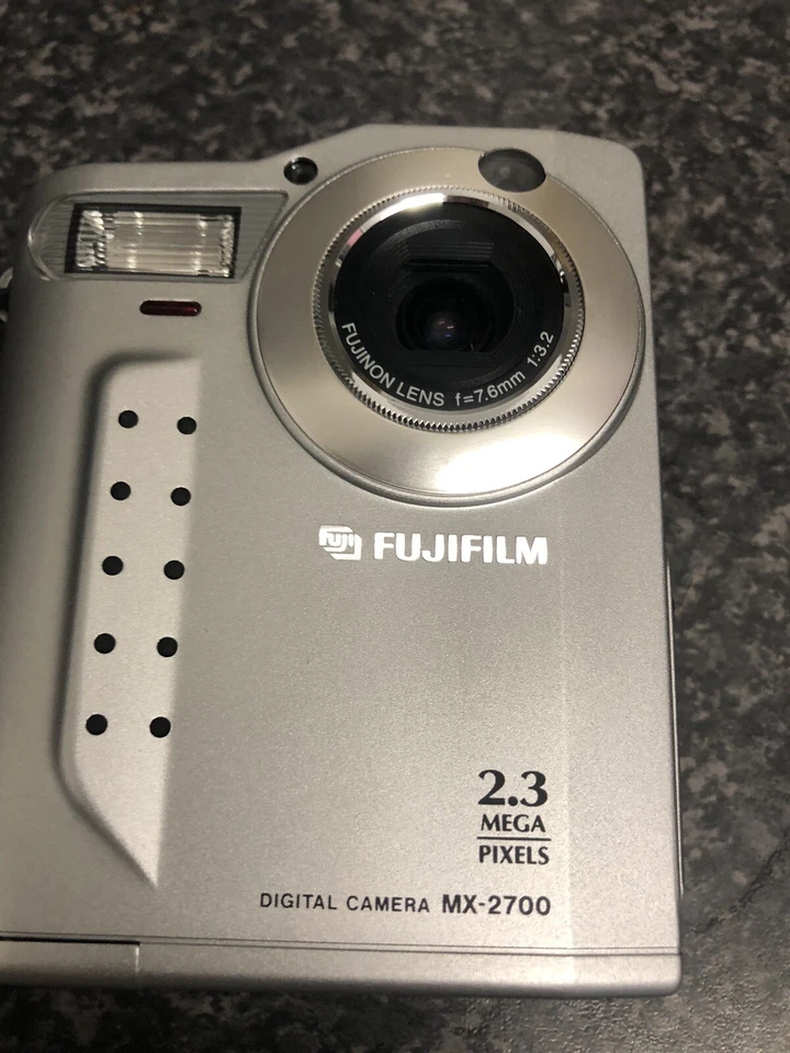 Fujifilm MX-2700 Zoom 2.3MP Compact Digital Camera Silver Tested NO BATTERY B3, photo 3 of 5