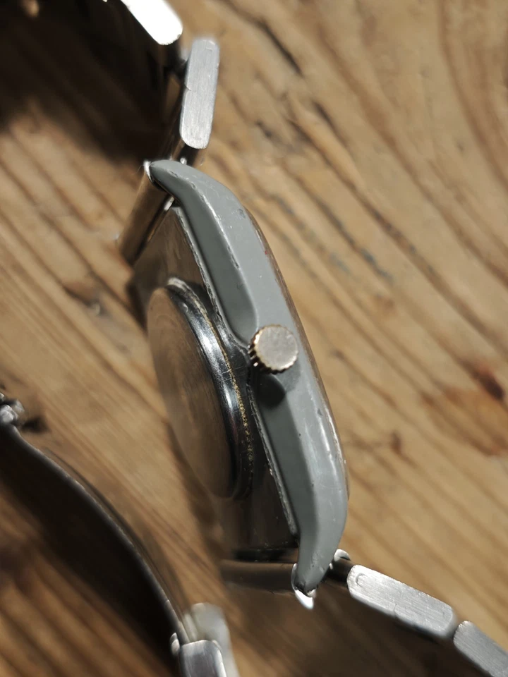 Glashütte Quartz DDR 90er Design Uhr Vintage Uhr - Bild 4 von 4