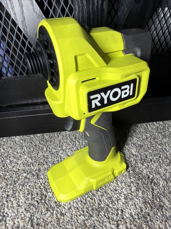 Ryobi PCL901B ONE+ 18V 10oz Caulk & Adhesive Gun (Tool Only) FOR PARTS READ🔥