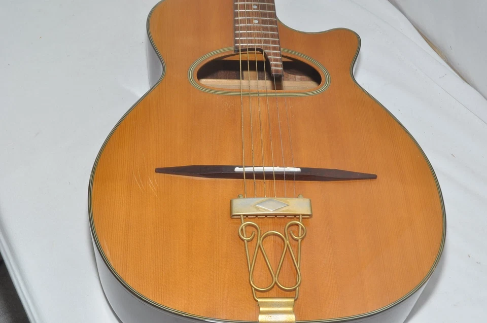 GRECO FDK-90 (Maccaferri type acoustic guitar) Electric Guitar Ref No 6833 - Image 3 of 4