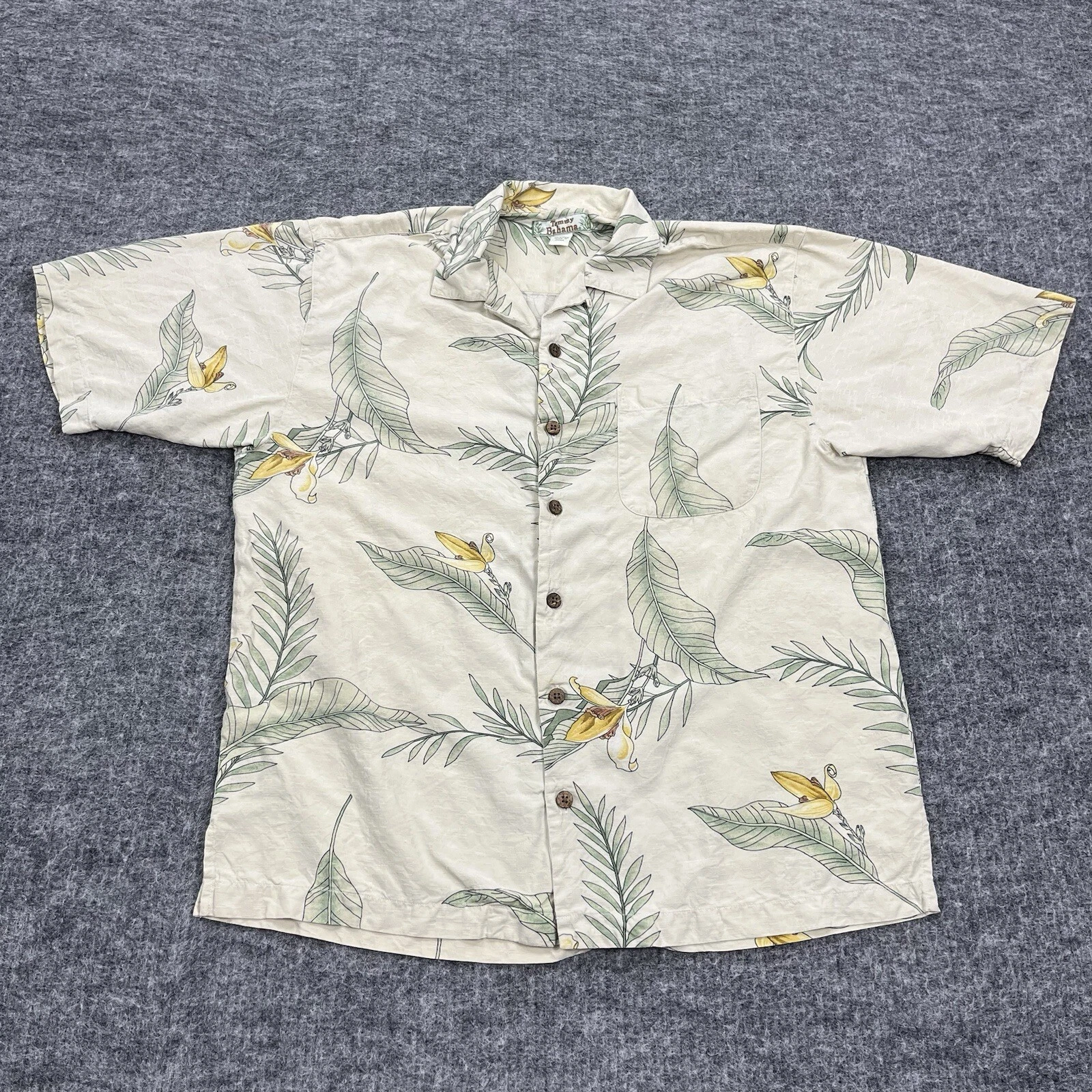 Tommy Bahama Shirt Mens Medium Silk Floral Palms Flowers Surf Beach Fishing Camp