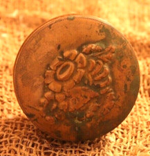 Vintage Small Red Copper Box Engraved With Flowers Round Jewelry & Storage Box