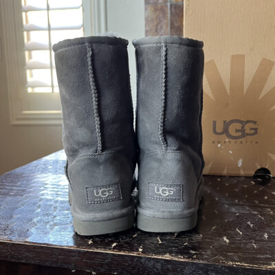 UGG Classic Short Grey Boot for Women Size 6 | eBay