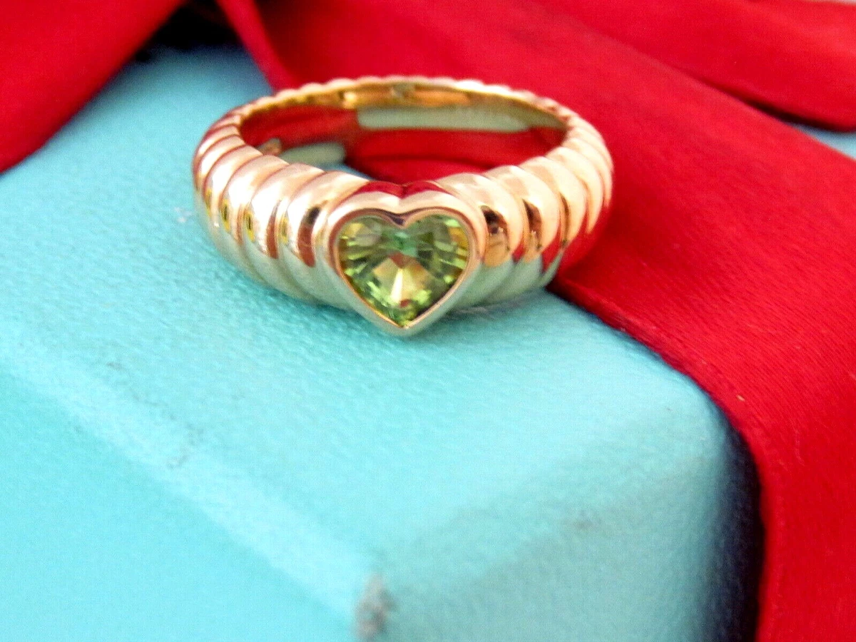 Tiffany Co Yellow Gold 18K Green Peridot Heart Band Ring Size 4