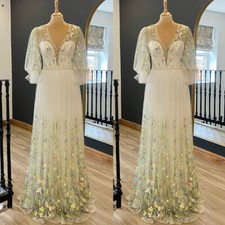 V-Neck Long Sleeve Wedding Dresses A-Line Illusion 3D Floral Boho Bridal Gowns