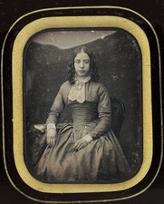 1/2 Plate Victor Plumier Daguerreotype Of A Beautiful Woman In A Wooden Frame