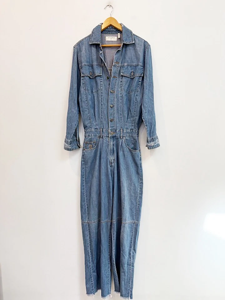 Mono de camionero de mezclilla azul cambray talla pequeña de una cucharadita de diseñador para mujer Foto 3 de 4