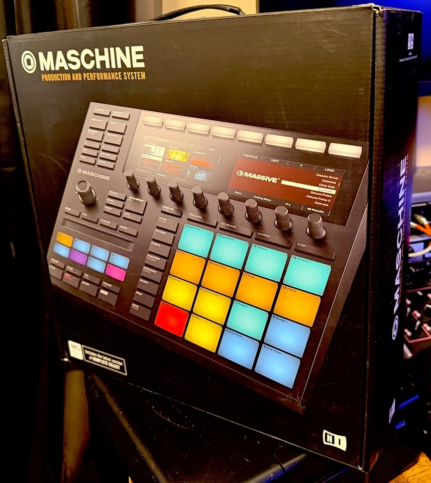 Native Instruments Maschinen MK3 (Incluye software, cable de alimentación, cable USB) Foto 3 de 3