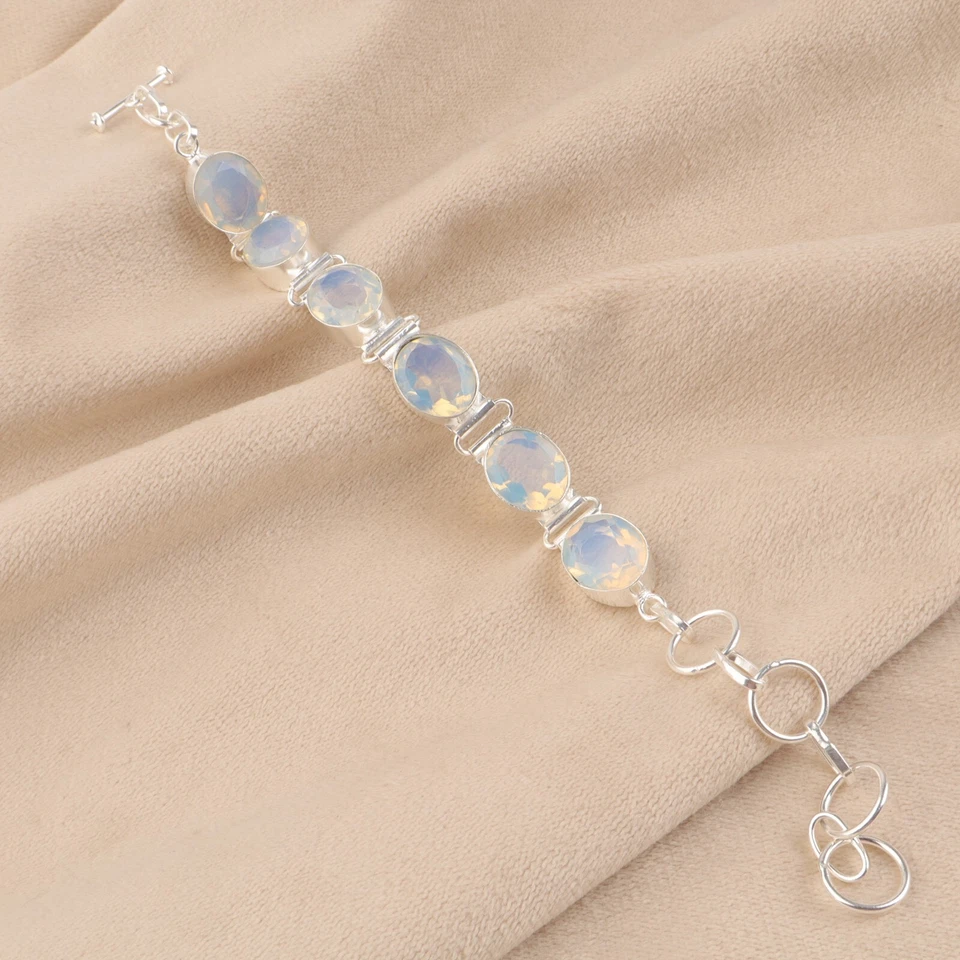 Pulsera hecha a mano con piedras preciosas de ópalo lechoso pulsera mineral de plata de ley 925 Foto 2 de 4