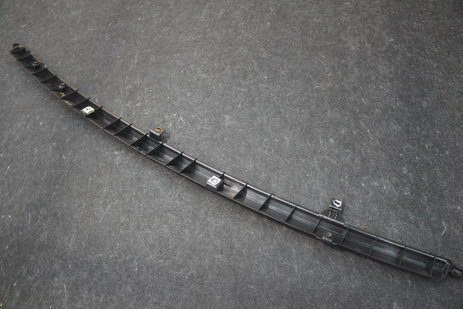 Upper Dash Center Cover Trim Panel Molding 4ML858345 OEM Lamborghini Urus 2019