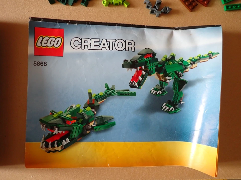 LEGO Creator 5868 Ferocious Creatures, photo 3 of 5