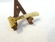 Vintage Schick Eversharp Single Edge Safety Razor Bakelite Handle - Made in USA 