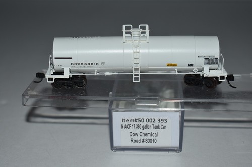 Coche cisterna domo único químico escala N Atlas 50002392 DOW 80007 C58516 | Condition: Used
