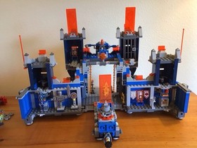 LEGO NEXO KNIGHTS: Knighton Castle (70317) 