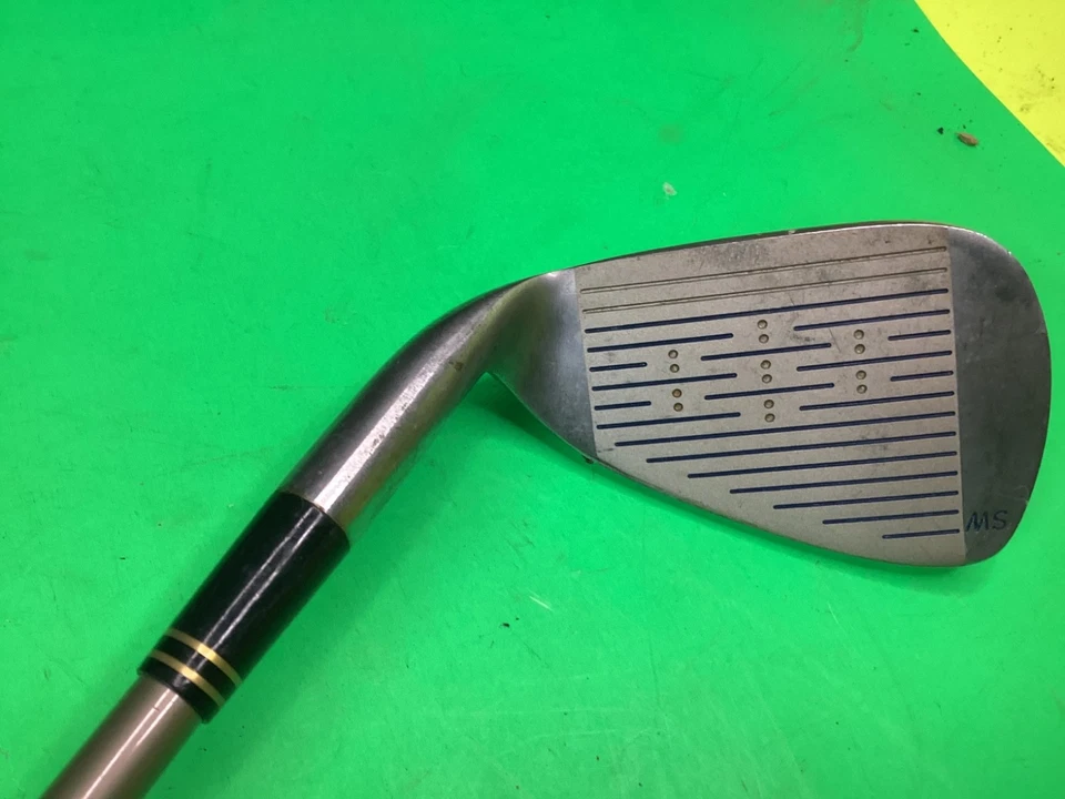 Square Two Ladies Graphite LE SW 36” Golf Club Putter - Image 4 of 4