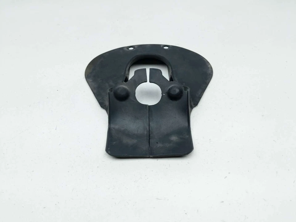 09 Can Am Spyder GS Roadster 990 Frontal Goma Dirección Stay Molding 710001342 Foto 4 de 4