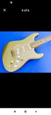 2004 Fender Stratocaster 50th Anniversary Special Edition Aztec Gold With Case