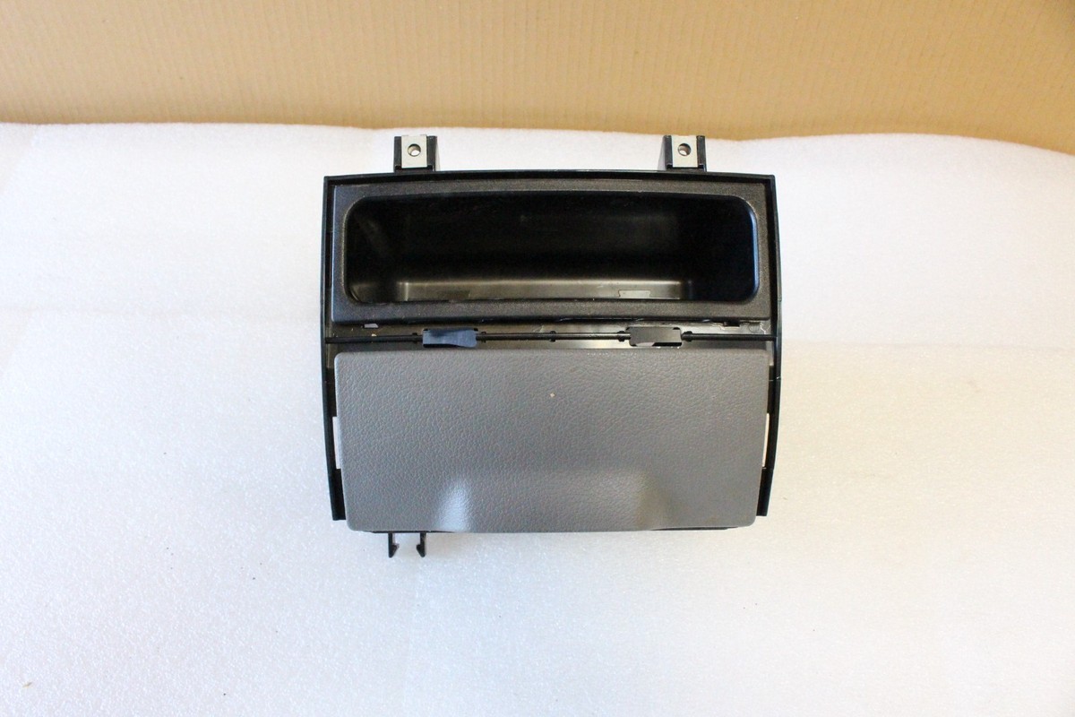 906 Mercedes Front Center Console Storage Box Tray Cup Holder