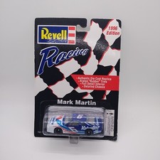 Mark Martin 6 Valvoline 1996 1:64 Die Cast Revell Racing Thunderbird Stock Car