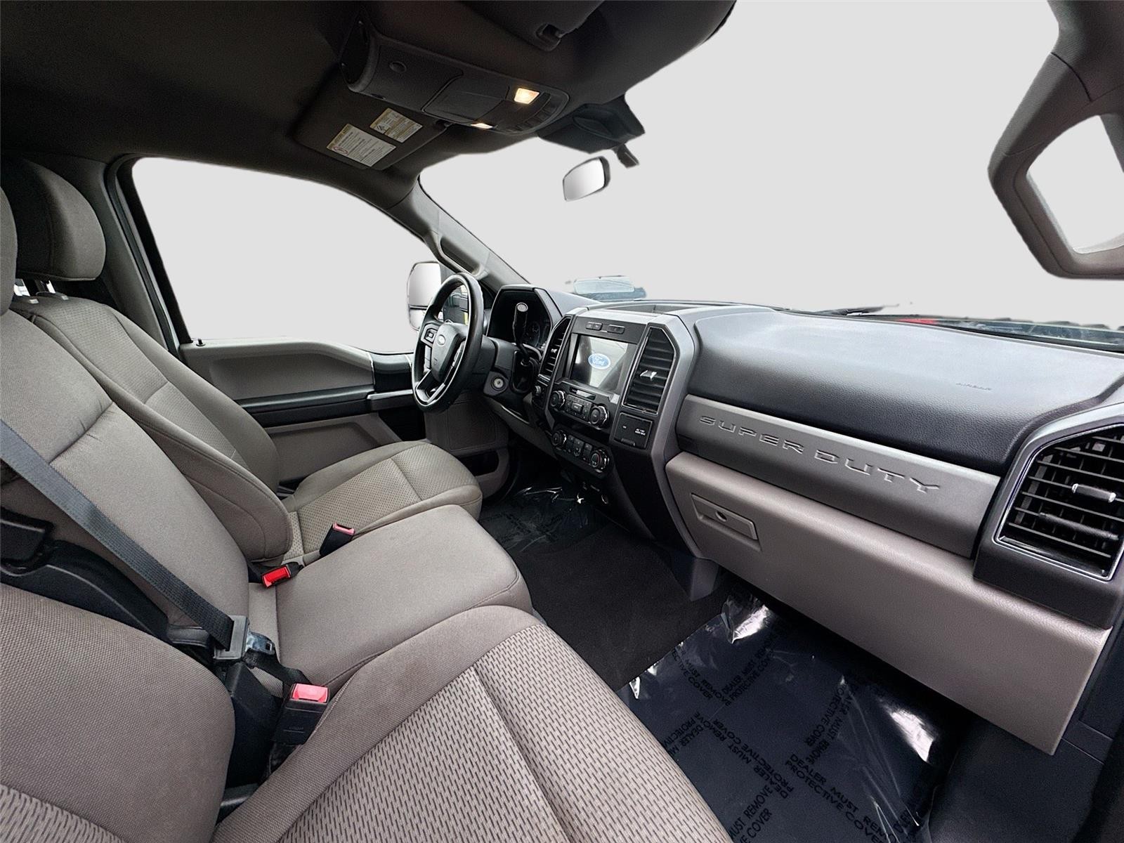 2022 Ford Super Duty F-350 DRW XLT thumbnail 27