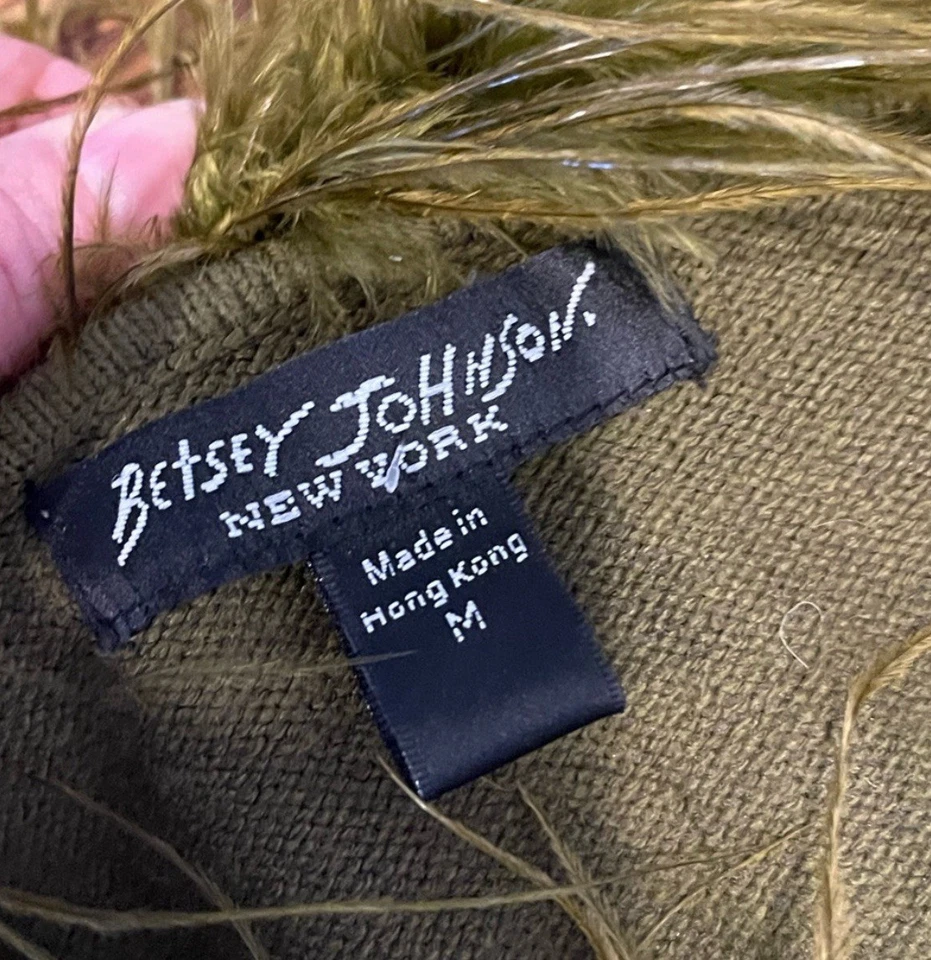 Rare  Vintage Betsey Johnson Cardigan with Ostrich Feathers And Rhinestone Clip. - Image 3 of 4