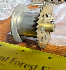 1 PIECE NICER EARLY "CJ" SLOTTED GEAR/DRUM original A C Gilbert Erector
