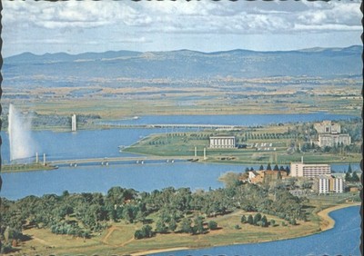 1971 Canberra Australien Lake Burley Griffin Captain Cook Jet Postkarte