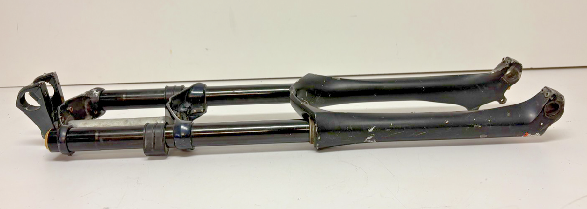 Marzocchi Bomber 888 VF Dual Crown Downhill Fork 20mm Thru Axle 26