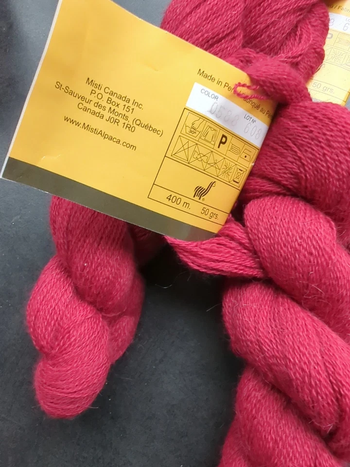 Misti Alpaca 100% baby Alpaca Lace 2ply Set Of 3; 400m/50g Red - Image 2 of 2