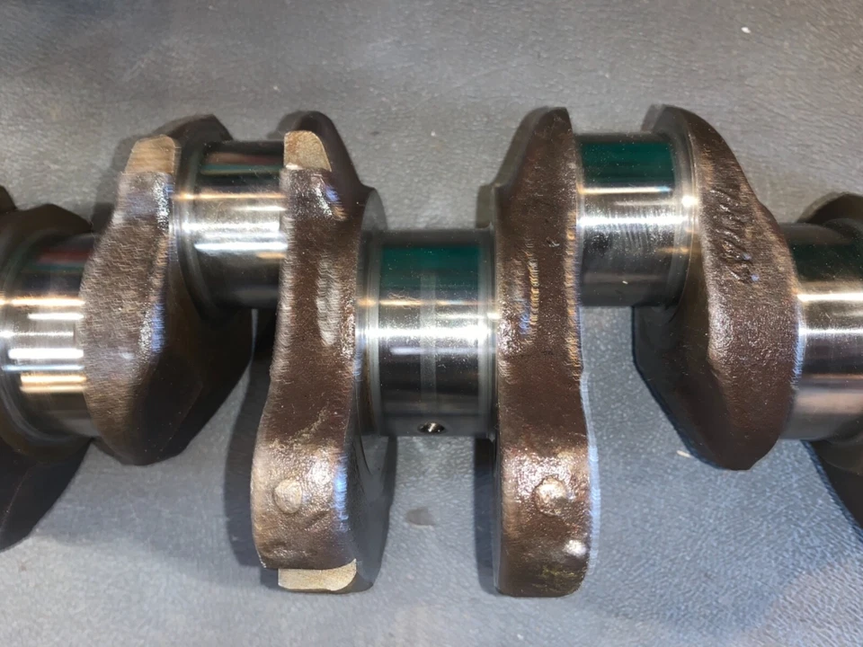 Коленвал от 1969 Datsun родстер 1600-MV-- - Изображение 3 из 4