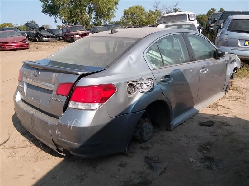 Alerón trasero sedán para 10-14 LEGACY 1996986 Foto 4 de 4