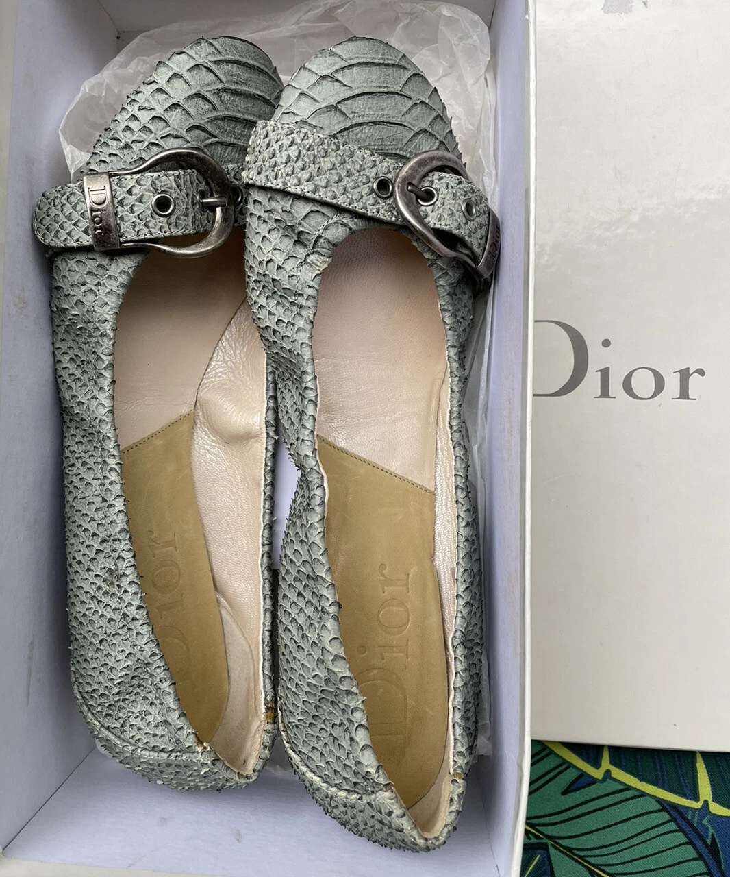 Plats Christian Dior. Neuf 9,5