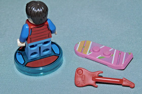 Lego Dimensions Back to the Future Marty McFly with Skateboard, Guitar & disc
